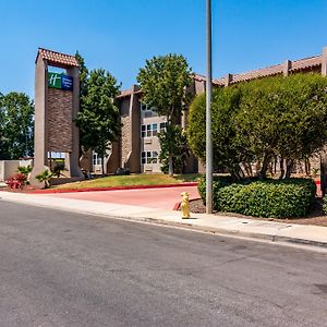 Holiday Inn Express & Suites Camarillo, An Ihg Hotel